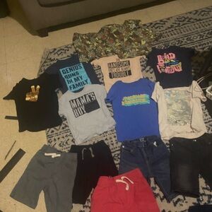 Blue Graphic Kids T-Shirt and shorts Bundle 4T/5T